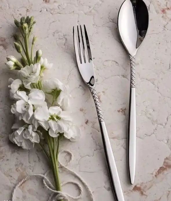 قاشق چنگال 24 نفره