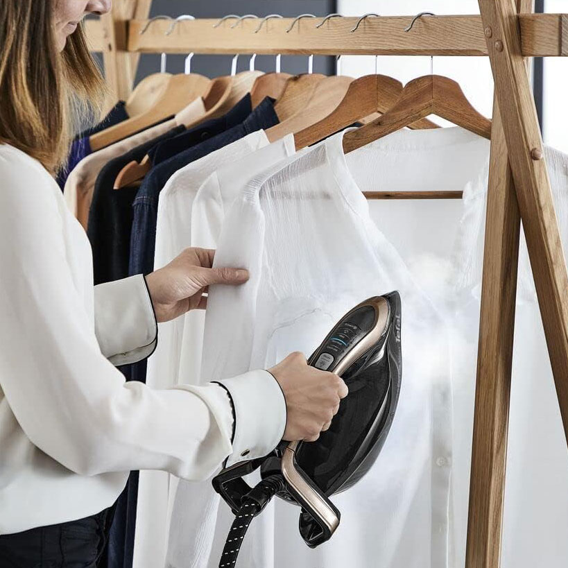 خرید اتو بخار تفال مخزن دار با کارایی بالا و بخاردهی قوی