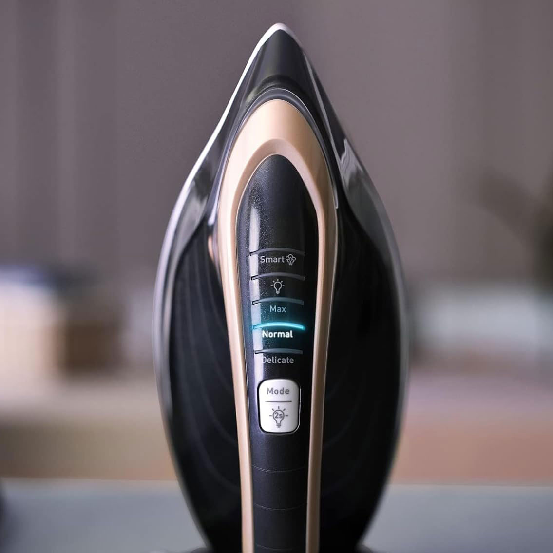 خرید اتو مخزن دار تفال مناسب مصارف خانگی