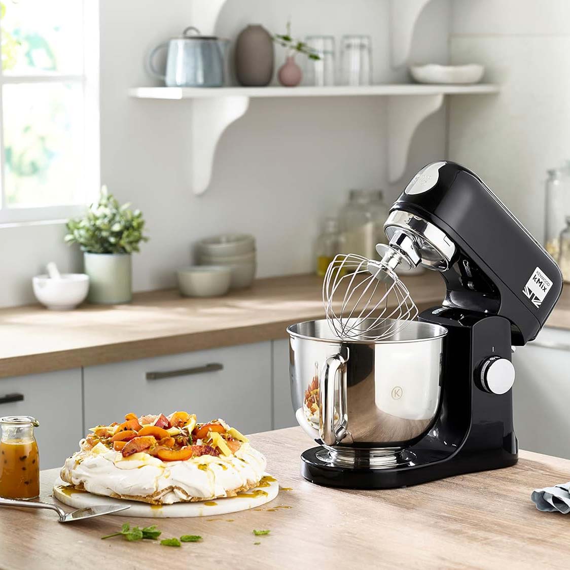 خرید اینترنتی همزن برقی کاسه دار کنوود با بهترین قیمت