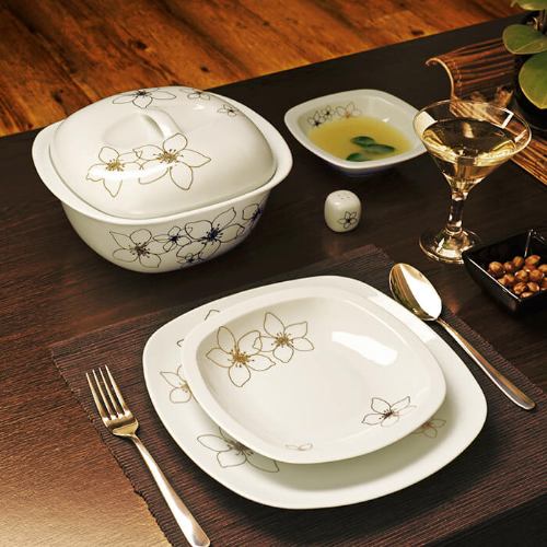 سرویس چینی 98 پارچه کامل کواترو چینی زرین آمیتیس