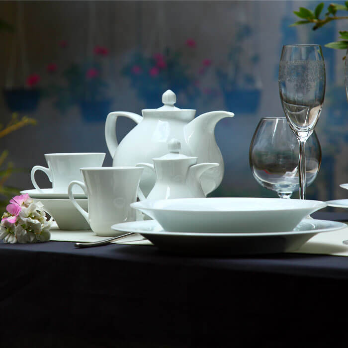 سرویس چینی 18 پارچه چای خوری شهرزاد چینی زرین سفید