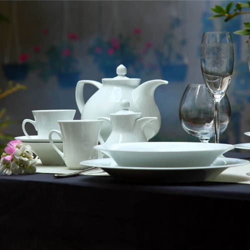بهترین قیمت سرویس چای‌خوری شهرزاد سفید چینی زرین