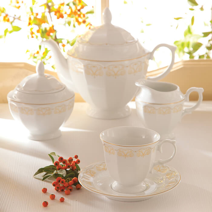 مشخصات سرویس طرح هیلدا چینی زرین