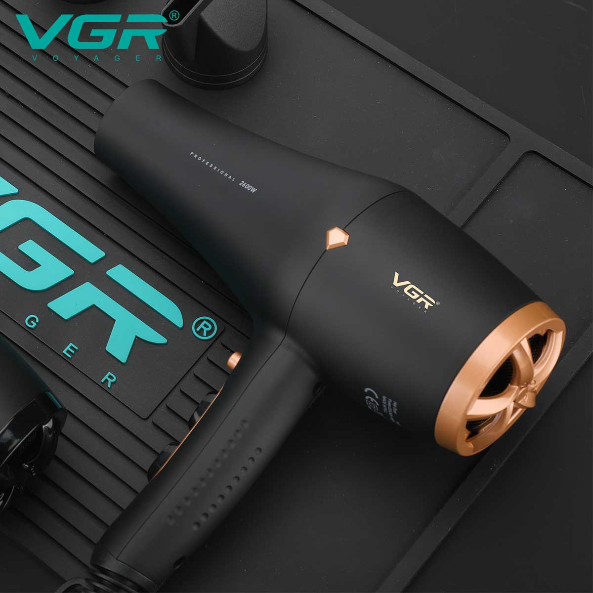 عکس دکور شده سشوار مشکی VGR-462