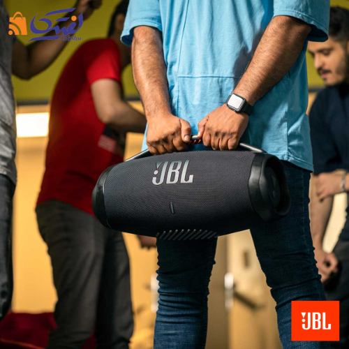 اسپیکر بلوتوثی قابل حمل جی بی ال Boombox 3 در مهمانی و پارتی
