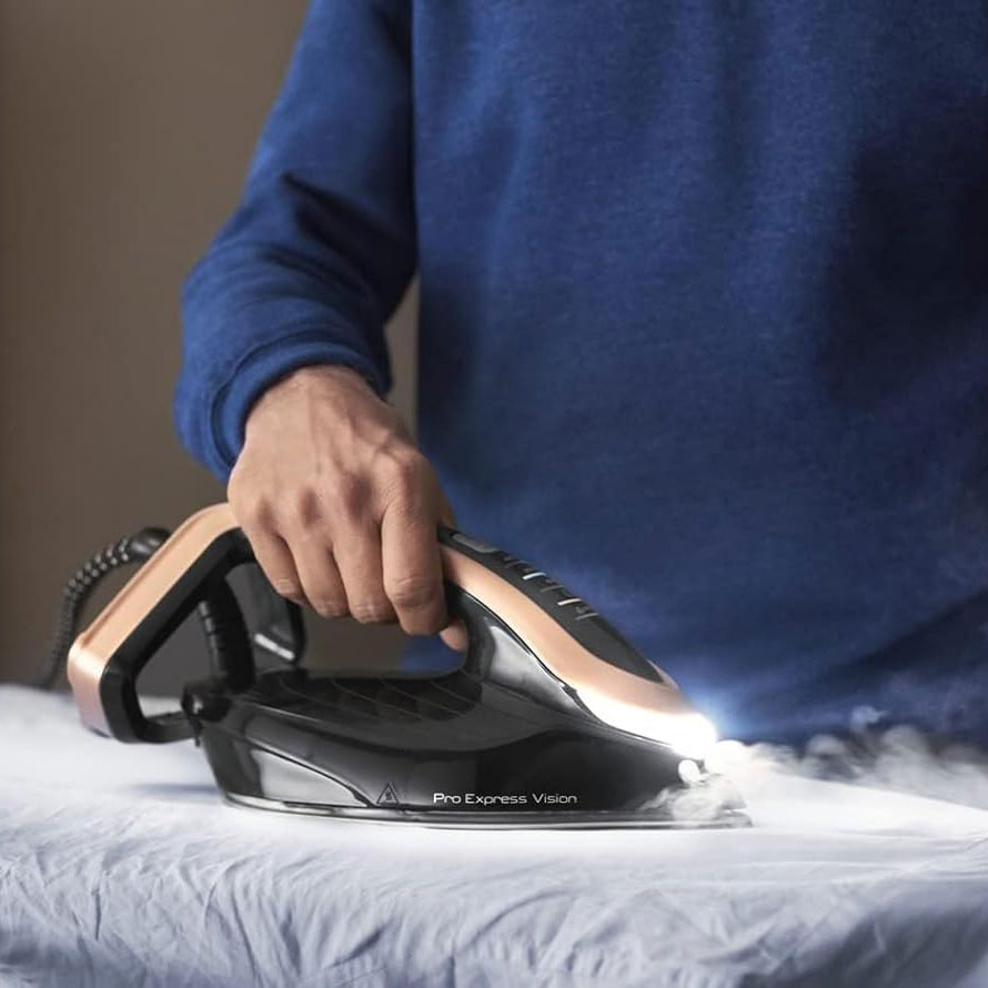 ویژگی اتو GV9820 تفال مخزن دار