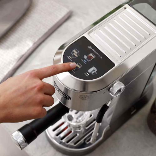 ویژگی اسپرسوساز دلونگی EC890