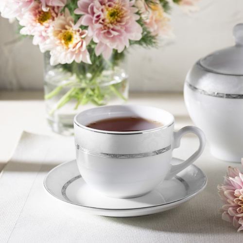 خرید سرویس چای خوری چینی زرین ایتالیا اف طرح هدیه پلاتینی 12 پارچه