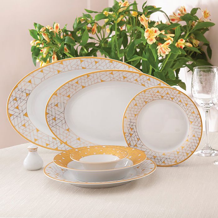 سرویس غذا خوری چینی شش نفره