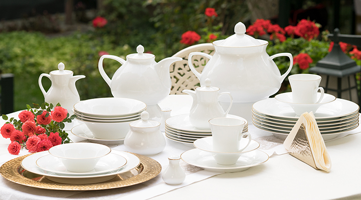 سرویس غذا خوری چینی دوازده نفره
